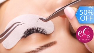 [Image: Set de Pestañas Clásicas o Híbridas con Técnica Pelo a Pelo y Másm]