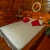 [Image: ¡Paga Q399 en Vez de Q850 por Estadía para 2 Personas en Eco Cabaña Tipo Hawaii con Baño Privado + 2 Cócteles de Bienvenida + Uso de Instalaciones: Tapetes de Playa, Piscina, ¡Hamacas y Más!m]