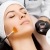 [Imagen:¡Paga $19 en Lugar de $99 por Facial Antioxidante, Revitalizante y de Limpieza Profunda con: Vaporización con Ozono + Extracción de Punto Negros con Peeling Ultrasónico + Microdermoabrasión + Ampolleta de Aminoácidos + Mascarilla + Masaje Relajante C]