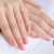 [Imagen:¡Paga $10 en Lugar de $25 y Alarga tus Uñas con la Técnica Soft Gel + Manicure Express + Aplicación de Esmalte + Brillo Permanente!]