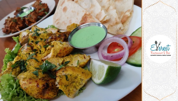 [Imagen:¡Paga Q159 en lugar de Q318 por Menú de Comida India para 2 que Incluye: 1 Tikka Massala o 1 Malai Kebab + Naan (pan) o Arroz Basmati + 1 Porción de Pakora + 2 Limonadas con Menta!]