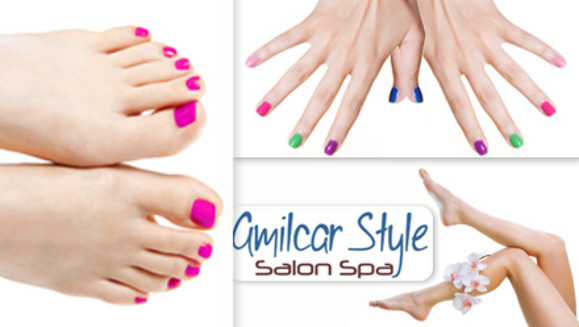 [Image: ¡Paga Q85 en lugar de Q330 por manicure + pedicure spa + gelish en manos o pies + depilación de media pierna con cera en Amilcar Style!m]