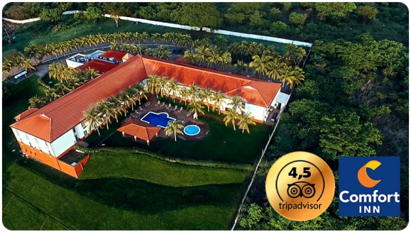 [Image: ¡Paga $47 en Lugar de $105 por Estadía de 1 Noche para 2 Personas + 2 Desayunos Tipo Buffet!m]