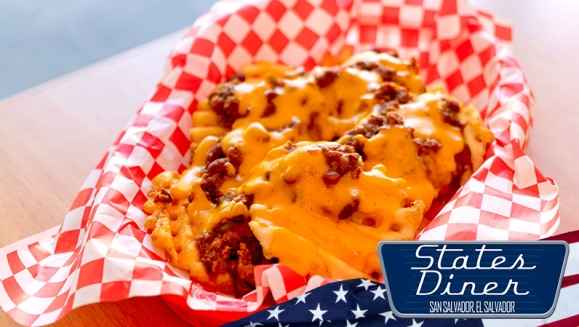 [Image: ¡Paga $11 en Lugar de $22.75 por 2 Classic Cheeseburger, Bacon Cheeseburger, Jalapeño Cheeseburger o Mushroom Cheeseburger + 1 Chili Cheese Fries + 2 Sodas con Refill!m]