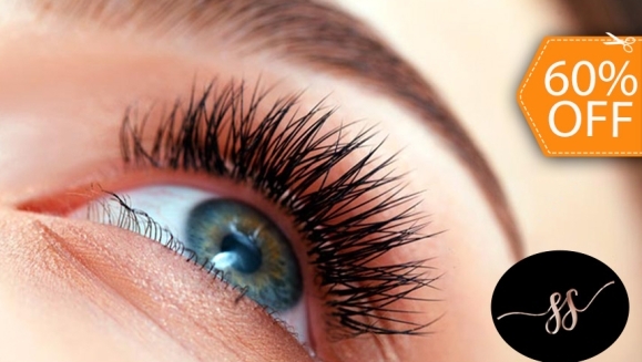 [Image: ¡Paga $18 en Lugar de $45 por Extensión de Pestañas (Set Natural) + Depilación de Cejas con Hilo!m]