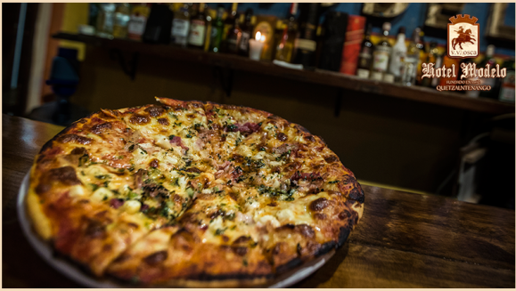 [Image: ¡Paga Q390 en lugar de Q775 por Estadía de 1 Noche y 2 Días en Habitación Doble + Cena para 2 en Nuevo Salón Tecún que Incluye: 1 Pizza de Especialidad y 2 Bebidas a Elección + 2 Desayunos a la Carta + Impuestos!m]