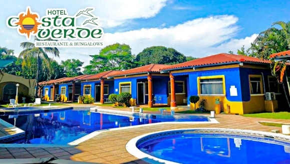 [Image: ¡Paga Q99 en Lugar de Q323 por Day Pass para 2 Personas + 1 Orden de Alitas para Compartir + 2 Gaseosas + Uso de Piscina!m]