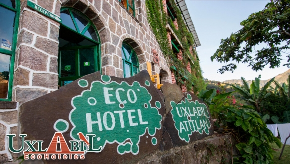 [Image: ¡Año Nuevo en el Lago de Atitlán en Guate! ¡Paga $155 en lugar de $272 Por Estadía de 3 Días y 2 Noches para 2 Personas: Habitación Doble + 4 Desayunos + Tour Cultural en San Juan La Laguna + Uso Ilimitado de Kayaks!m]