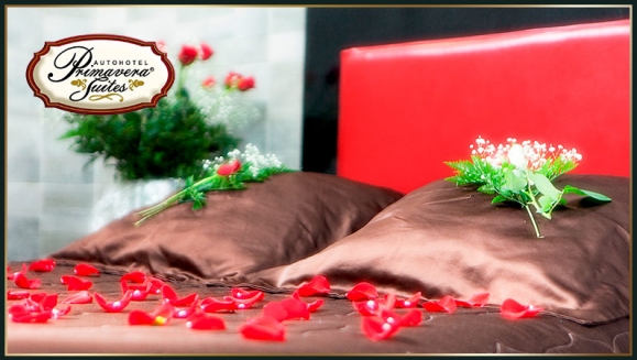 [Image: ¡Romántica Experiencia! ¡Paga Q295 en vez de Q630 por 3 Horas de Alojamiento en Suite de Lujo con Jacuzzi e Hidromasaje + Decoración Deluxe: 1 Docena de Rosas, Velas, Aromaterapia, Baño de Espuma, Globos Rojos + KIT DE AMENIDADES + Vale de descuentom]