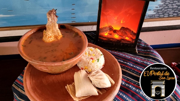 [Image: ¡Paga Q99 en Lugar de Q194 por Menú Chapín para 2 con: 2 Platos a Elección entre Kaq'ik o Pepián + Tamalitos o Tortillas + 2 Bebidas Naturales de La Casa Jamaica, Limonada o Narajanda)!m]