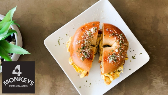 [Image: ¡Paga $7 y Consume $14 en Todo el Menú de 4 Monkeys Coffee Roasters!m]