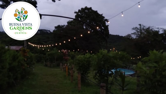 [Image: ¡Paga $30 en Vez de $60 por Camping Techado para 2 que Incluye: 2 Entradas al Ecoparque + 1 Tienda de Campaña + 2 Colchonetas + 2 Desayunos +2 Cenas + Fogata + Guía de Senderismo y Tour Básico de Café + Piscina y Más!m]