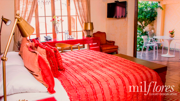 [Image: ¡Paga Q1,293 en lugar de Q3,386 por Estadía Romántica 5 Estrellas para 2 en Suite Temática de Lujo en Antigua + Uso de Piscina y Jacuzzi + 2 Desayunos + Impuestos Incluidos y Parqueo!m]
