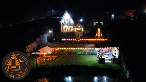 [Image: ¡Paga Q480 en Lugar de Q800 por Estadía para 4 Personas en Cabaña + Uso de Lancha de Remos + Uso de Instalaciones (Jardines, Ping-Pong, Voleibol, Fogata, Churrasquera) + Impuestos Incluidos!m]