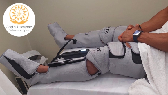 [Image: ¡Paga $15 en Lugar de $54 por 2 Masajes en Cama CERAGEM + 2 Sesiones de Presoterapia para Tratar Piernas Cansadas, Retención de Líquidos o Várices!m]