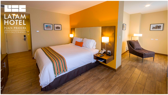 [Image: ¡Paga Q559 en lugar Q1,227 por Estadía para 2 Adultos en Junior Suite o Familiar en Double Queen + 2 Desayunos Buffet + Cóctel de Bienvenida + Acceso al Roof Top con Piscina Climatizada, Jacuzzi, Sauna Seco y Gimnasio!m]
