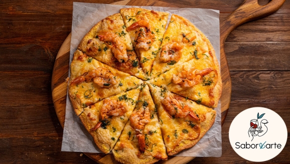 [Image: ¡Paga Q99 en Lugar de Q210 por Menú Gourmet para 2 con Pizza Artesanal de Especialidad a Elección o 2 Hamburguesas Gourmet + 2 Bebidas Naturales!m]