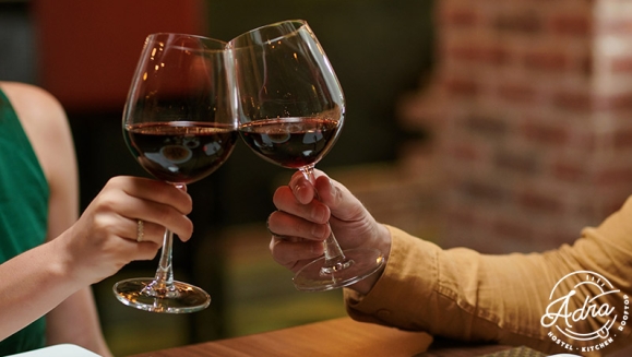 [Image: ¡Paga Q390 en Vez de Q825 por Exquisito Menú a Elección para hasta 4 con: 2 Entradas (Tacos de Pulpo, Ceviche y Otros) + 2 Platos Fuertes (Entraña del Chef, Cs, Langostinos y Otros) + 1 Botella de Vino + 1 Postre!m]