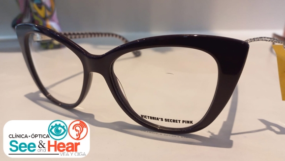 [Image: ¡Paga $110 en Vez de $290 por Aro Bulova, Gwen Stefani, Liz Claiborne, Victoria Secret o XOX ¡80 Diferentes Estilos! + Lentes Blauk de Akkurat (Filtro para Luz Azul) + Examen Visual + Paño de Limpieza y Estuche + Examen de Audiometría!m]