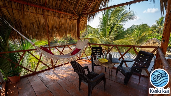 [Image: ¡Vacaciones de Verano con Piscina y a la Orilla del Mar! ¡Paga Q9,999 en Lugar de Q22,000 por Alquiler de 4 Noches en Hotel Privado para hasta 28 Personas!m]