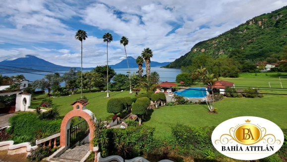 [Image: ¡Disfruta en Bahía Atitlan! ¡Paga Q350 en Lugar de Q650 por Estadía de 1 Noche Para 2 Personas en Habitación Doble + Uso de Piscina, Vista al Lago y Volcanes, Acceso a Playa Privada y Área Verde + Impuestos Incluidos!m]