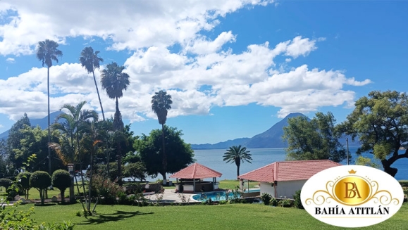 [Image: ¡Disfruta en Bahía Atitlan! ¡Paga Q350 en Lugar de Q650 por Estadía de 1 Noche Para 2 Personas en Habitación Doble + Uso de Piscina, Vista al Lago y Volcanes, Acceso a Playa Privada y Área Verde + Impuestos Incluidos!m]