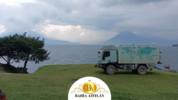 [Image: ¡Aventura Única en Atitlán! ¡Paga Q99 en Lugar de Q400 por Camping Para 2 Adultos y Hasta 2 Niños + Uso de Instalaciones que Incluyen: Uso de Piscina, Acceso a Playa Privada y Área Verde o Abierta y Más!m]