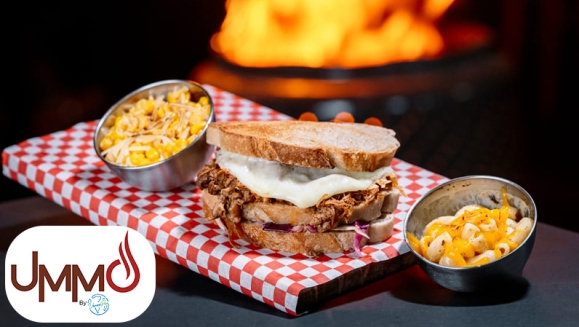 [Image: ¡Paga Q125 En Vez de Q250 por Nuevo Menú Texano BBQ para 2: 2 Sándwiches o 2 Burgers a Elección (Puyazo Culotte, Smoked Brisket, Texas Pulled Pork o St. Louis Ribs) + 2 Acompañamientos a Elección!m]