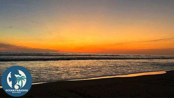 [Image: ¡Plan Playero en Pareja! ¡Paga $107 en Lugar de $179 por Estadía Para 2 Personas en Ocean Paradise, Playa Barra de Santiago, Ahuachapán! ¡Solo 18 Cupones Disponibles!m]