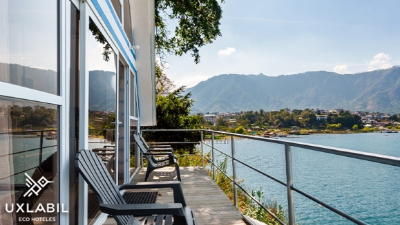 [Image: ¡Paga Q750 en Lugar de Q1,290 por Estadía de 3 Días y 2 Noches para 2 Adultos en Cabaña Frente al Lago de Atitlán, Incluye: 4 Desayunos + Uso de Kayaks + Impuestos Incluidos + Parqueo!m]