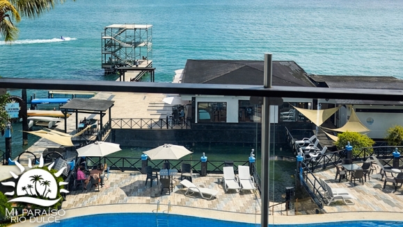 [Image: ¡Paga Q750 en Lugar de Q1,250 por Estadía Familiar Hasta Para 4 Personas en Río Dulce: Habitación Doble + 2 Desayunos + Piscinas + Ingreso a Museo y Más! ¡Sólo 25 Cupones Disponibles!m]