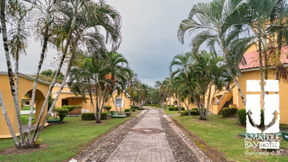 [Image: ¡FLASH SALE Fin de Semana en Amatique Bay Resort! ¡Paga Q982 en Vez de Q1,227 por Estadía Para Viernes o Sábados en Habitación Studio Para 2 Adultos y Hasta 2 Niños + Desayunos + Uso de Instalaciones + Impuestos! ¡Solo 10 Cupones Disponibles!m]