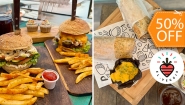 [Image: ¡Paga $11 en Lugar de $21.98 por 2 Burritos Veganos o 2 Hamburguesas Veganas a Elección: Burger de la Casa, Falafel o Pumpkin + 2 Órdenes de Papas Fritas + 2 Tés Helados + 2 Cupcakes!m]